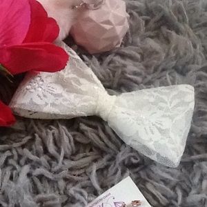 Cute Feminine Big White Lace Bow Hair Clip
